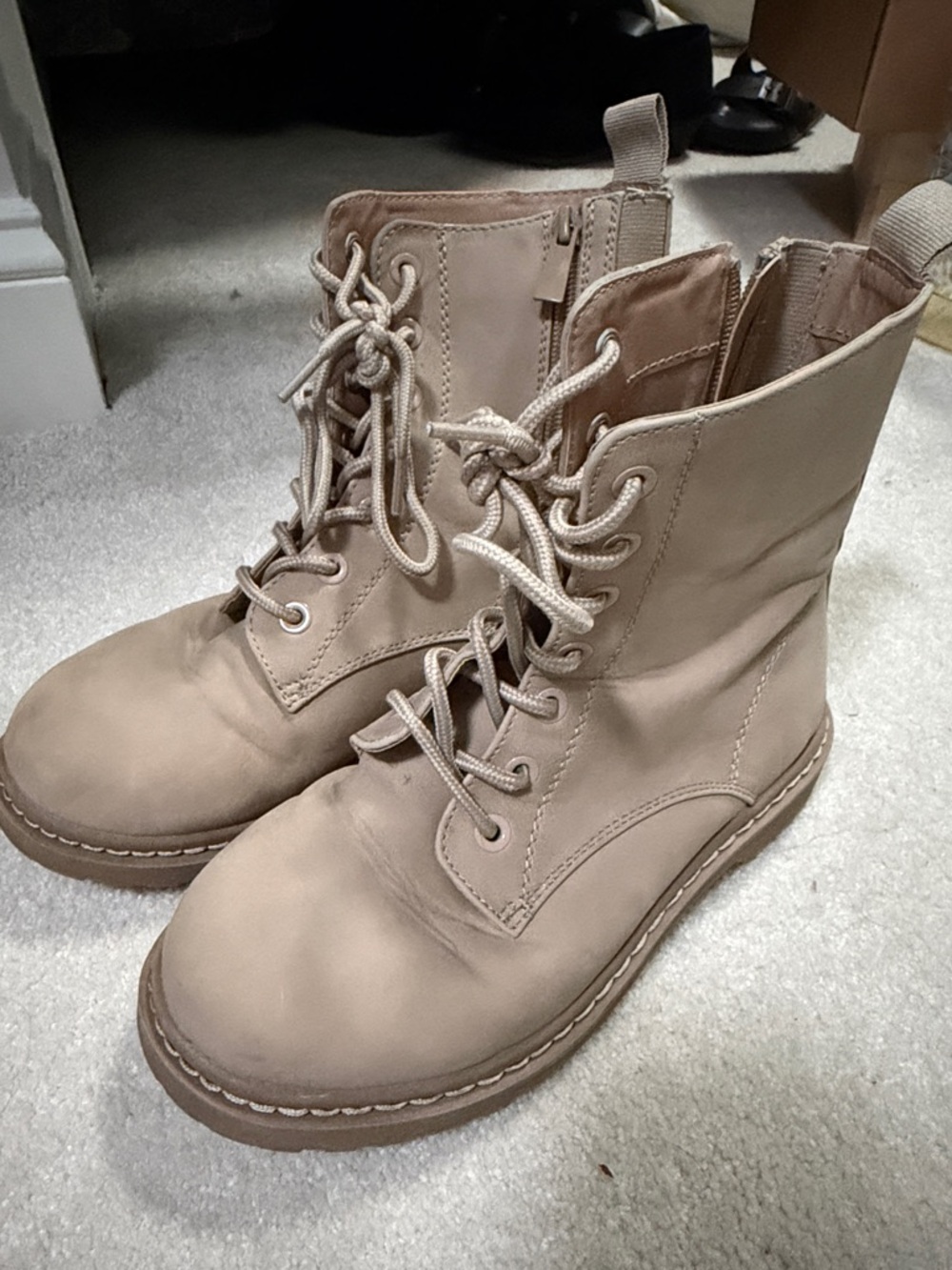 Women's Lace-Up Tan Combat Boots